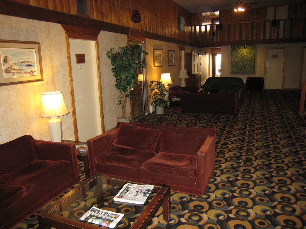 Downtowner Motor Inn Creston Kültér fotó
